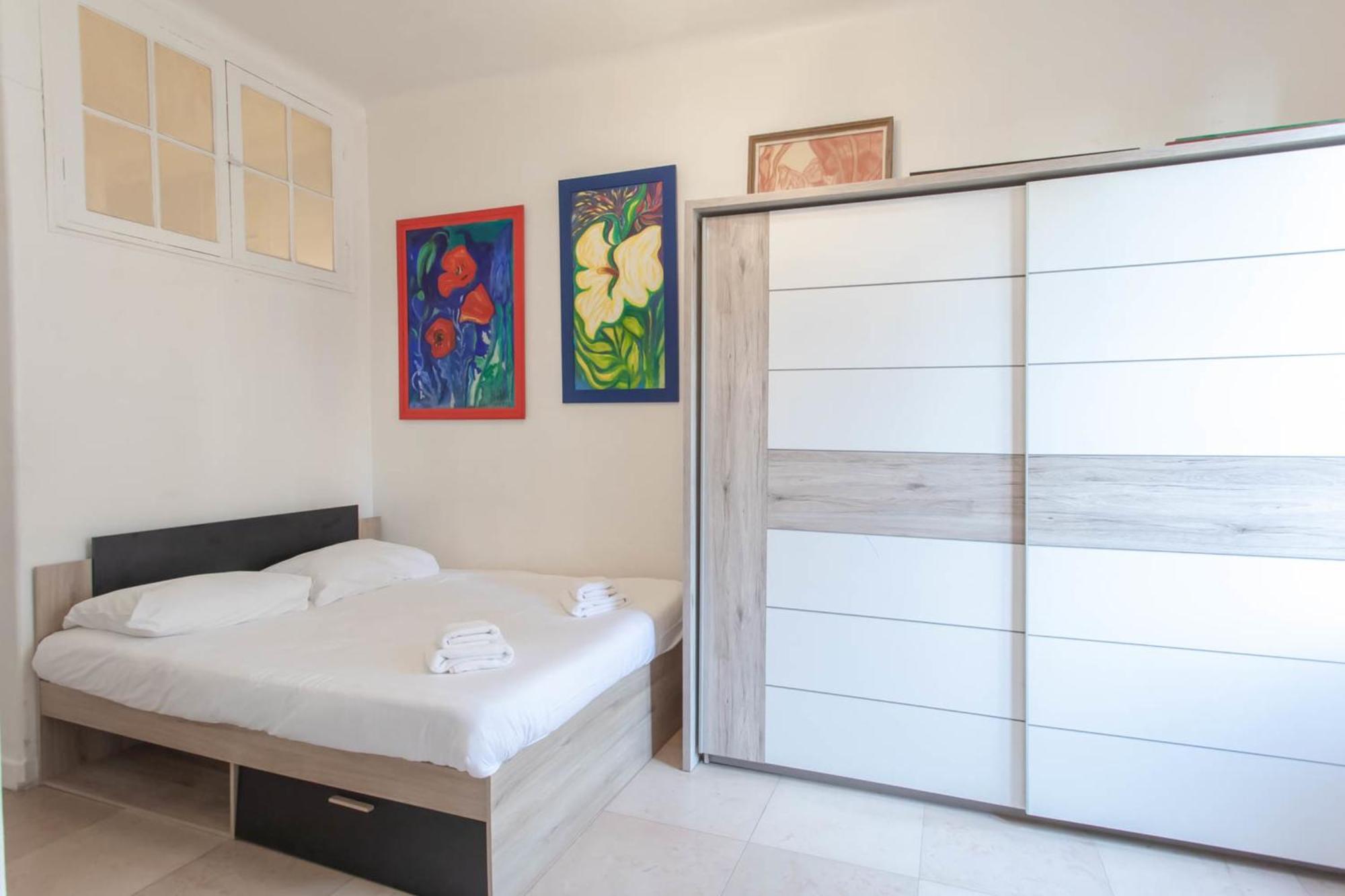 La Porte Bleue Furnished Flat * Nizza